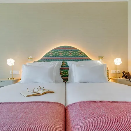 Charming - Quinta Perestrello Hotel